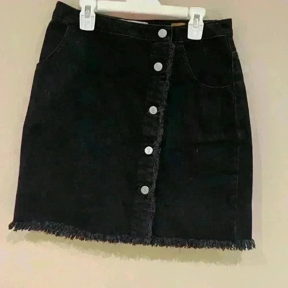 ANTHROPOLOGY Pilcro and the Letterpress Black Full Button Jean Skirt Size 4